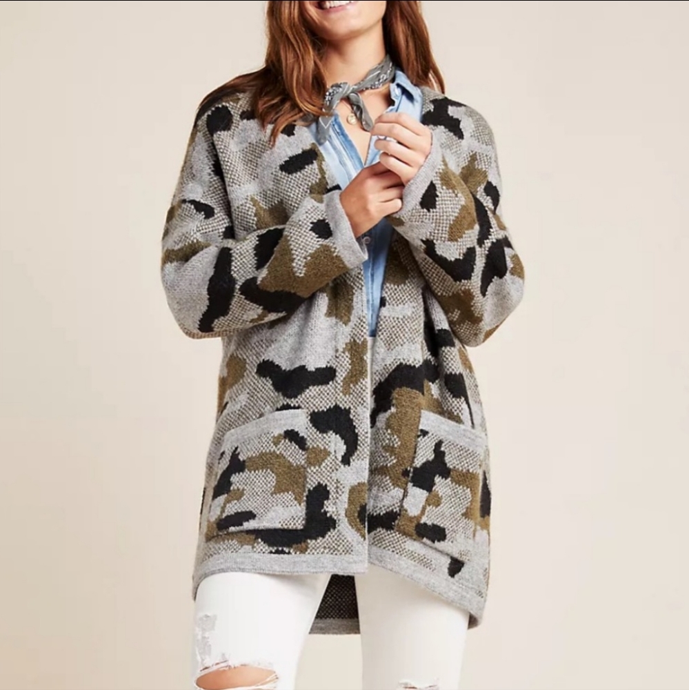 Anthropologie Vera Camo Cardigan Size XS